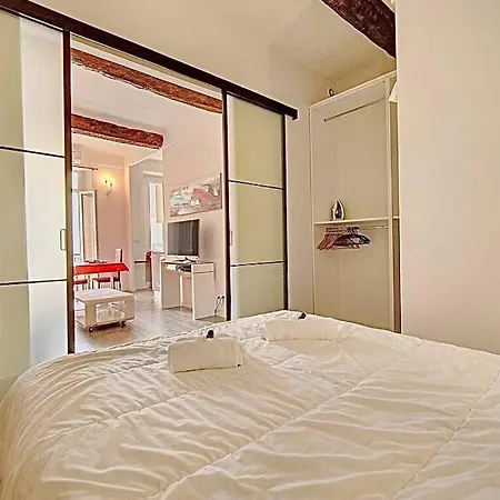 1 - 41h3 Apartmán *