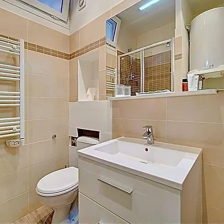 1 - 41h3 Apartmán Cannes